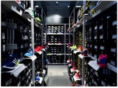 adidas深圳門店進(jìn)行環(huán)境檢測